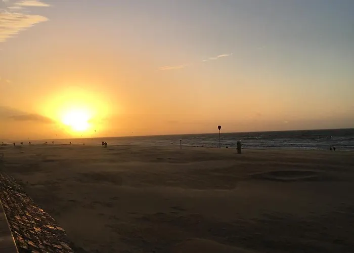 Sea And View With Double Terrace Flat C Οστένδη